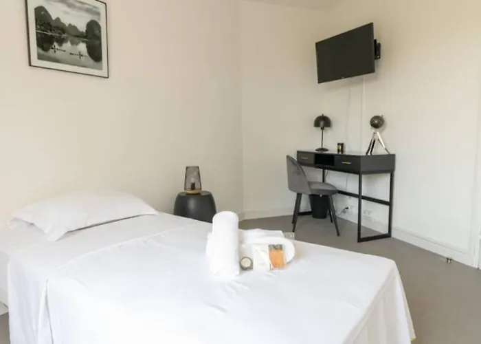 Appartement Lumineux Et Agreable - Proche Hyper Centre Avignon - Wifi Gratuit